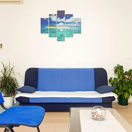 Apartment Dora Hvar Town