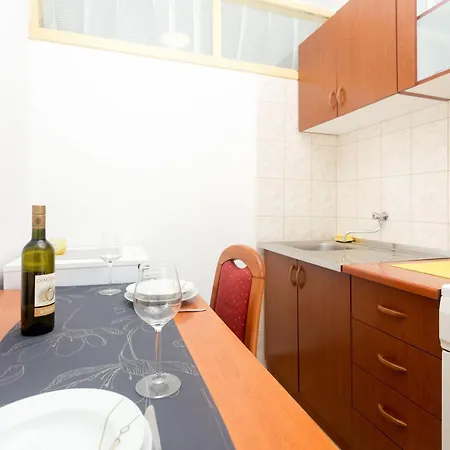 Apartment Dora Hvar Town